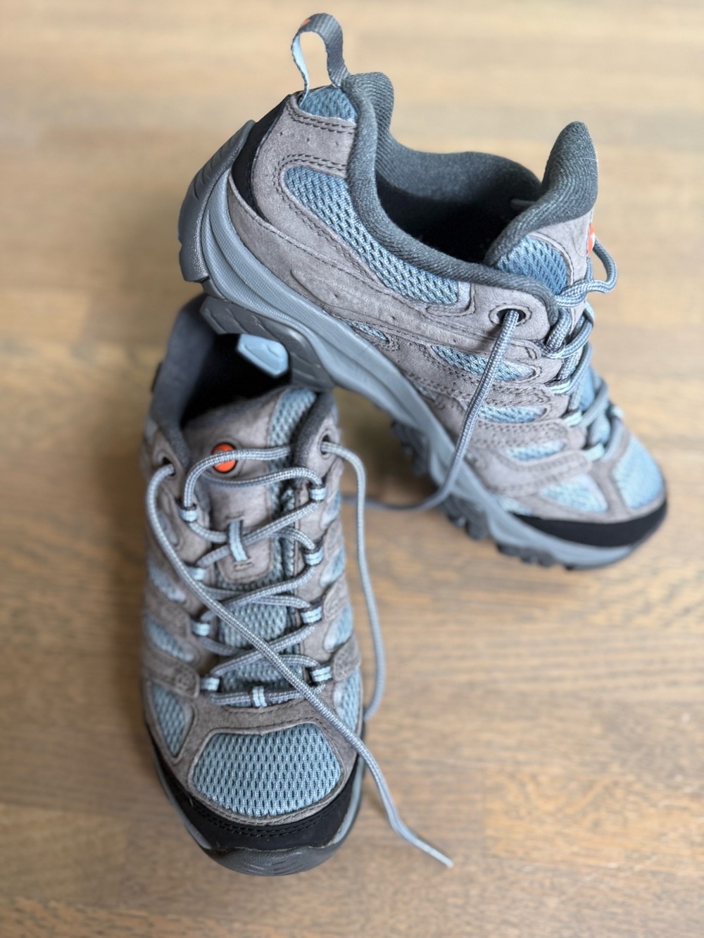 Merrell Women’s Moab 3 Hiking Boots - Picture 2 of 6